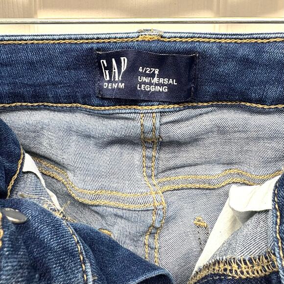 Gap Universal Leggings, Distressed Dark Wash, Cropped Length, 
Size 27 or 4 - Picture 2 of 3